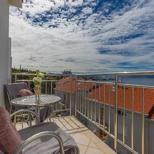Nala Apartman 9 Selce